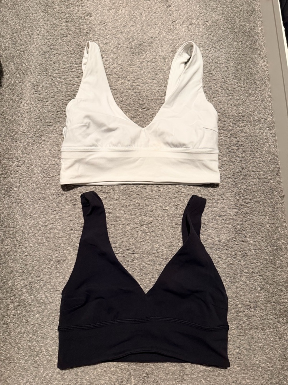 Align V-Neck Bra- White and Black, Size 8